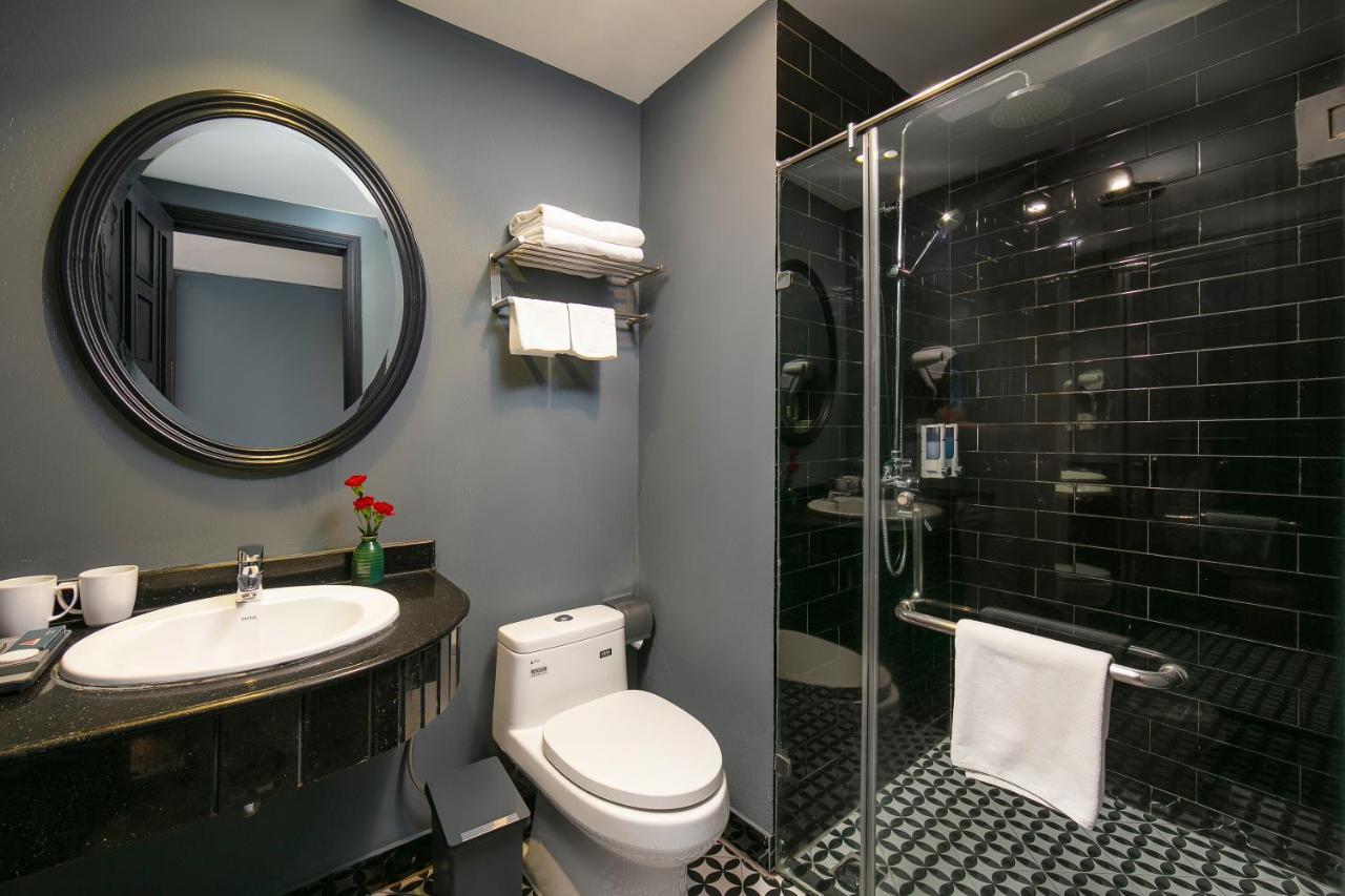 La Selva Premium Hotel Ханой Екстериор снимка
